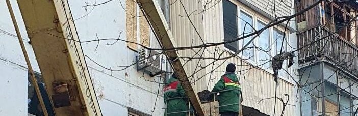 У Запоріжжі внаслідок ракетного удару окрім зруйнованої багатоповерхівки, постраждали ще 15 будинків