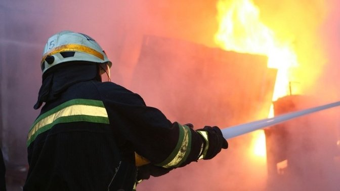 У Запоріжжі рятувальники приборкали дві пожежі в багатоповерхівках