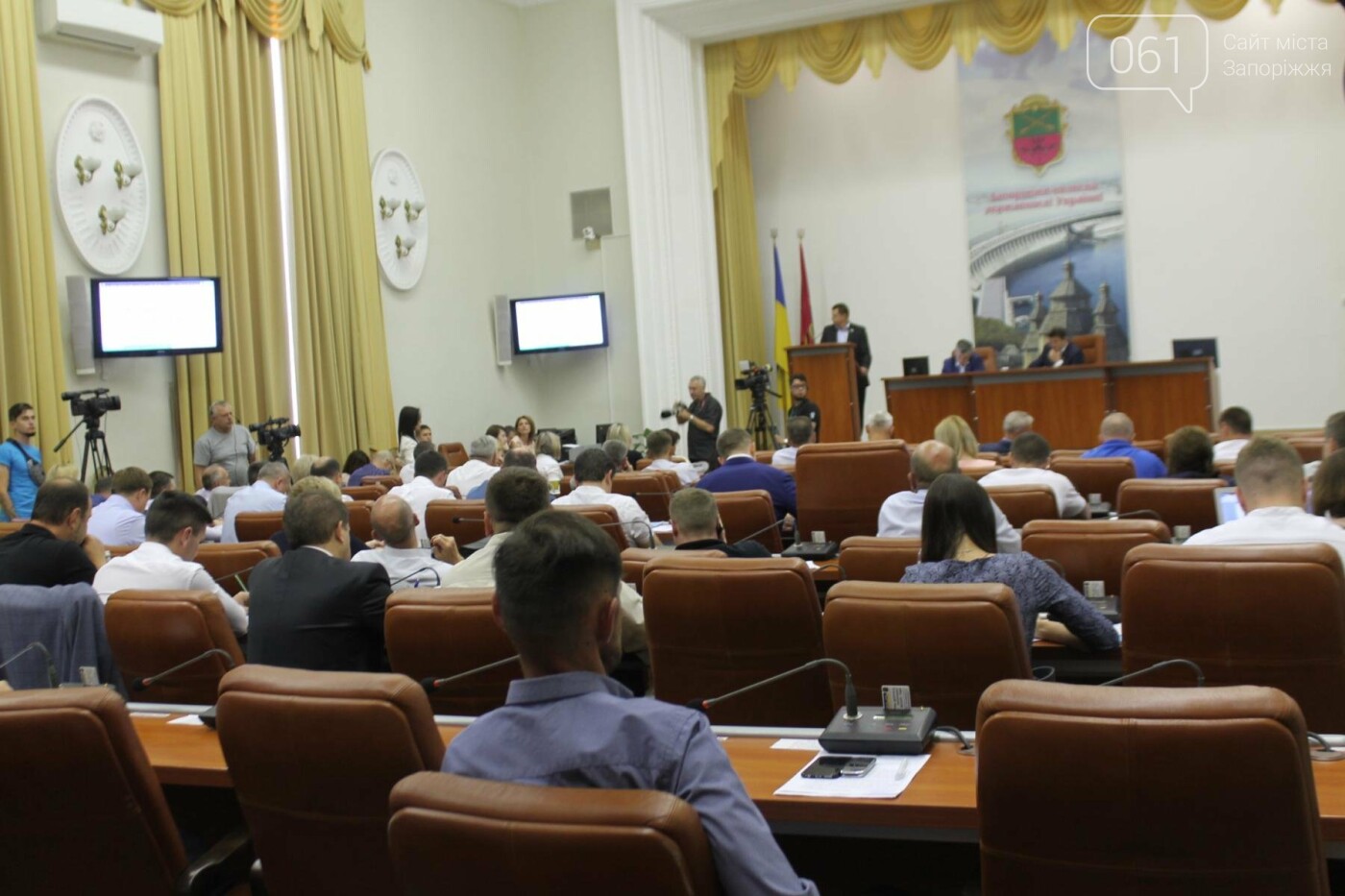 Сессия Запорожского горсовета в лицах, – ФОТОРЕПОРТАЖ, фото-1 Сессия Запорожского горсовета в лицах, – ФОТОРЕПОРТАЖ, фото-1