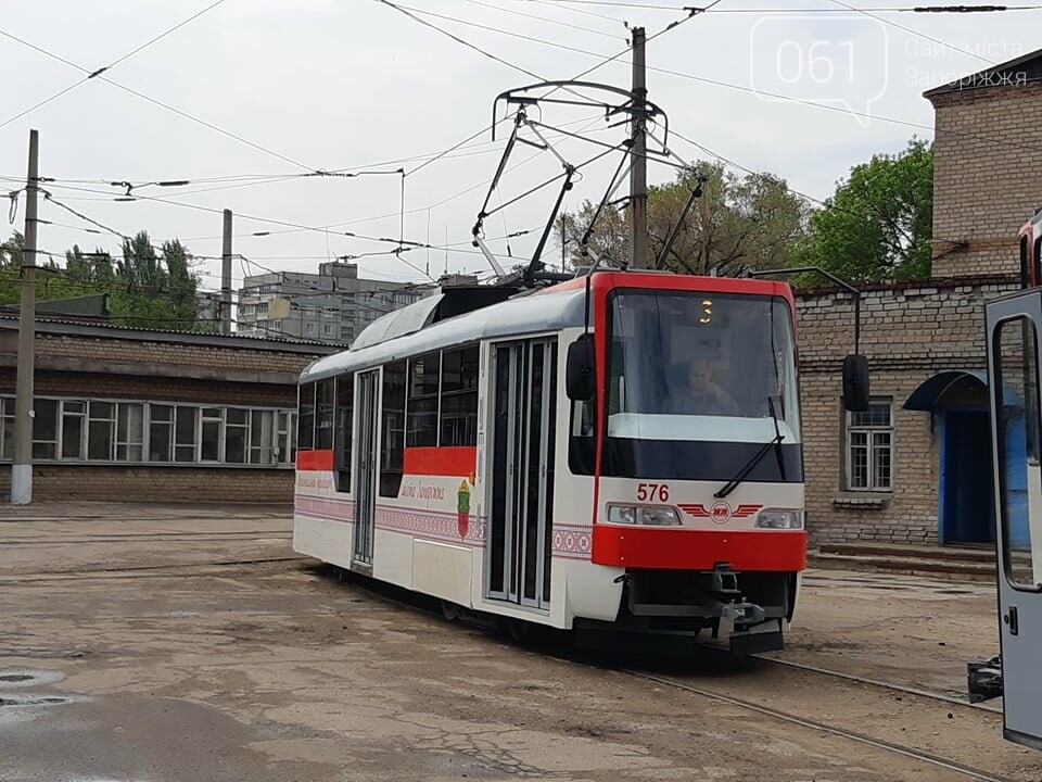 В Запорожье на маршрут вышли новые трамваи из Берлина, - ФО..., фото-2 В Запорожье на маршрут вышли новые трамваи из Берлина, - ФОТО, ВИДЕО , фото-2
