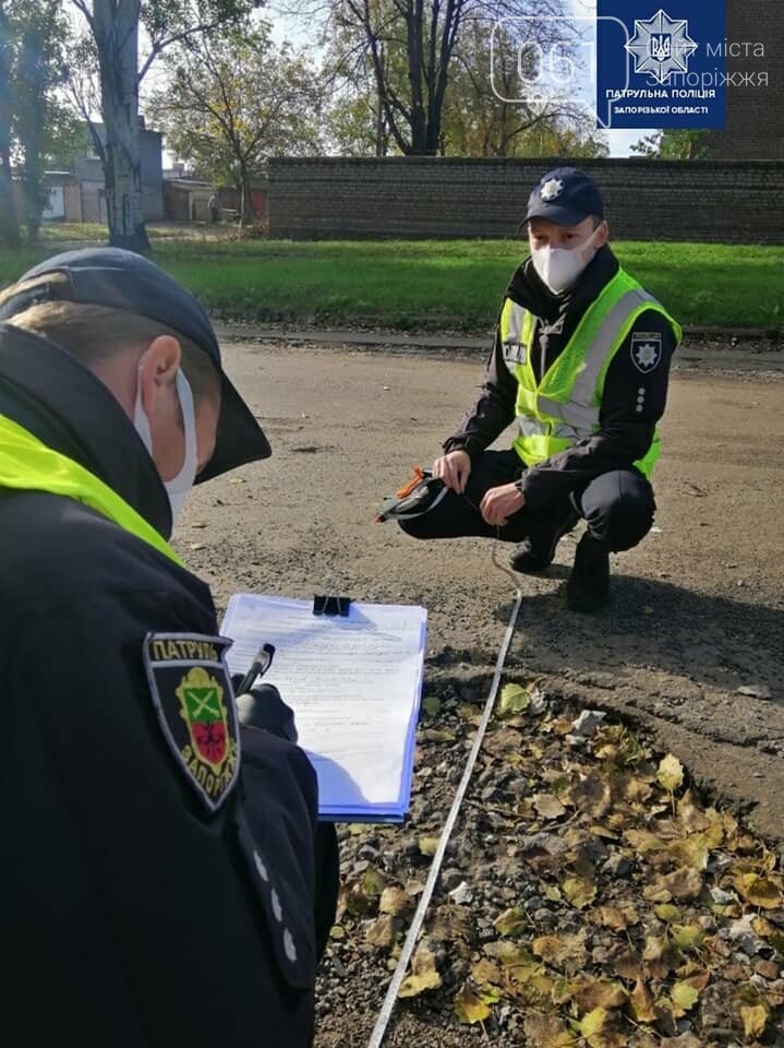 В Запорожье патрульные составили 20 админпротоколов на чиновников за плохое состояние дорог, фото-2