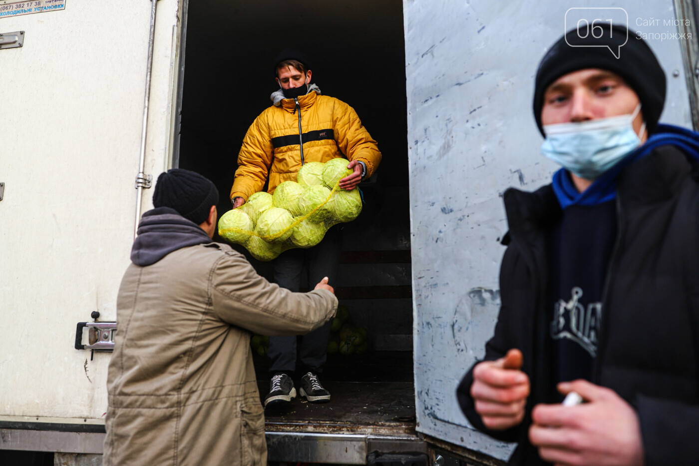 Находки запорожских археологов, жизнь бездомных и испытание первого украинского автожира: ноябрь в фотографиях , фото-42
