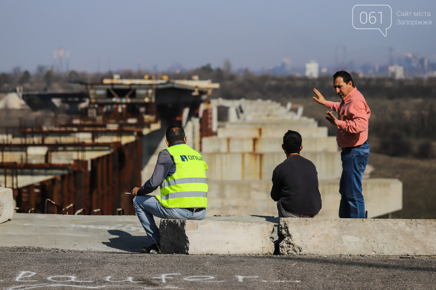 Строительство балочного моста в марте-апреле 2020