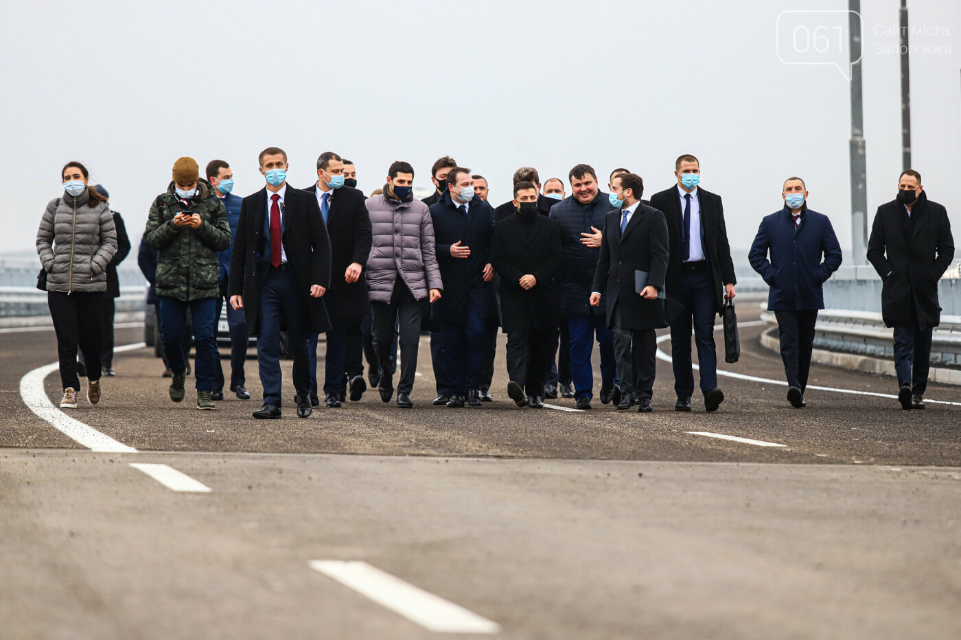 Зеленский рассказал, когда в Запорожье достроят мосты: визит президента в фотографиях и высказываниях , фото-2