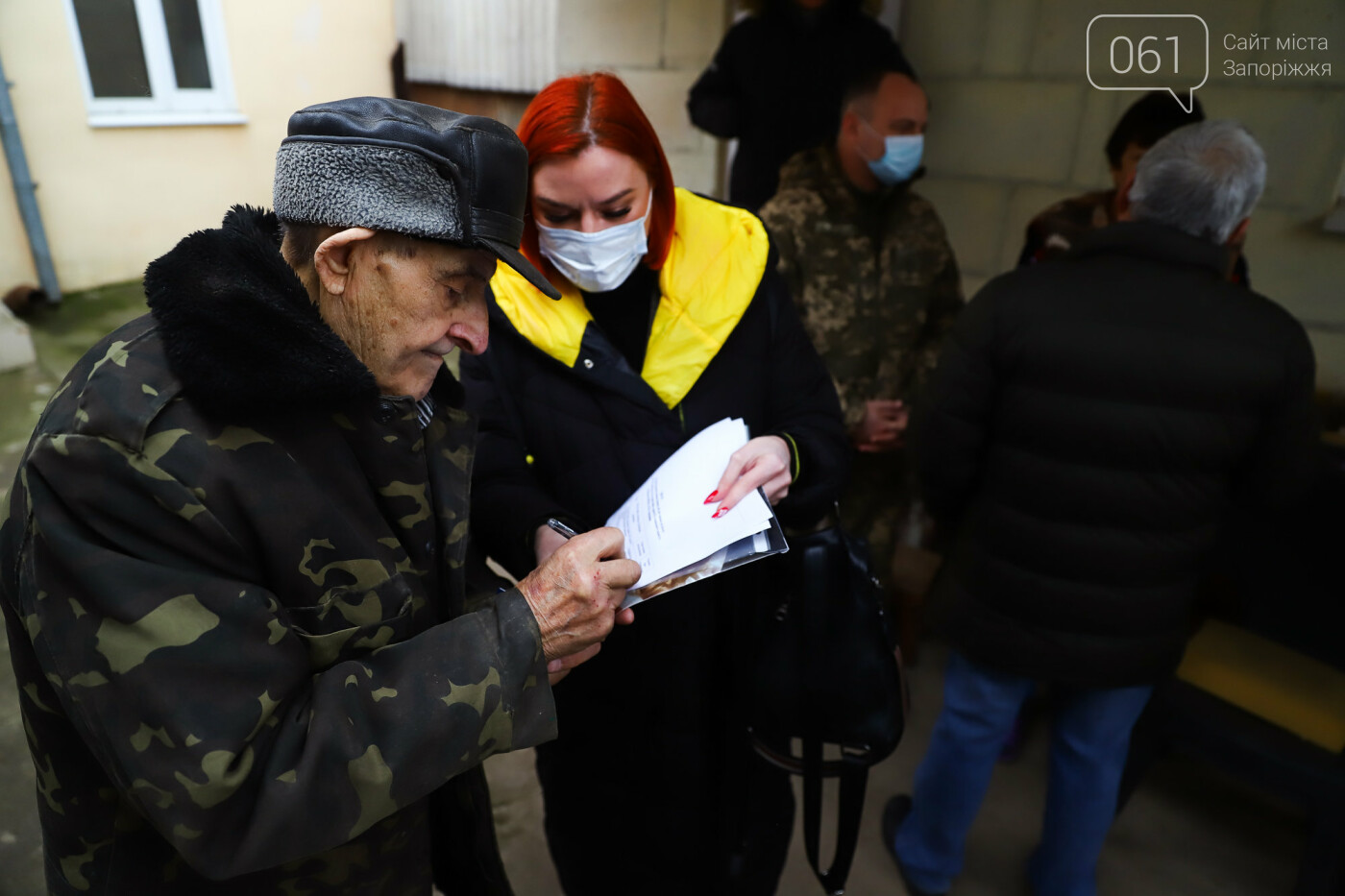 В Запорожской области 90-летний ветеран ОУН получил удостоверение участника боевых действий, - ФОТОРЕПОРТАЖ , фото-16