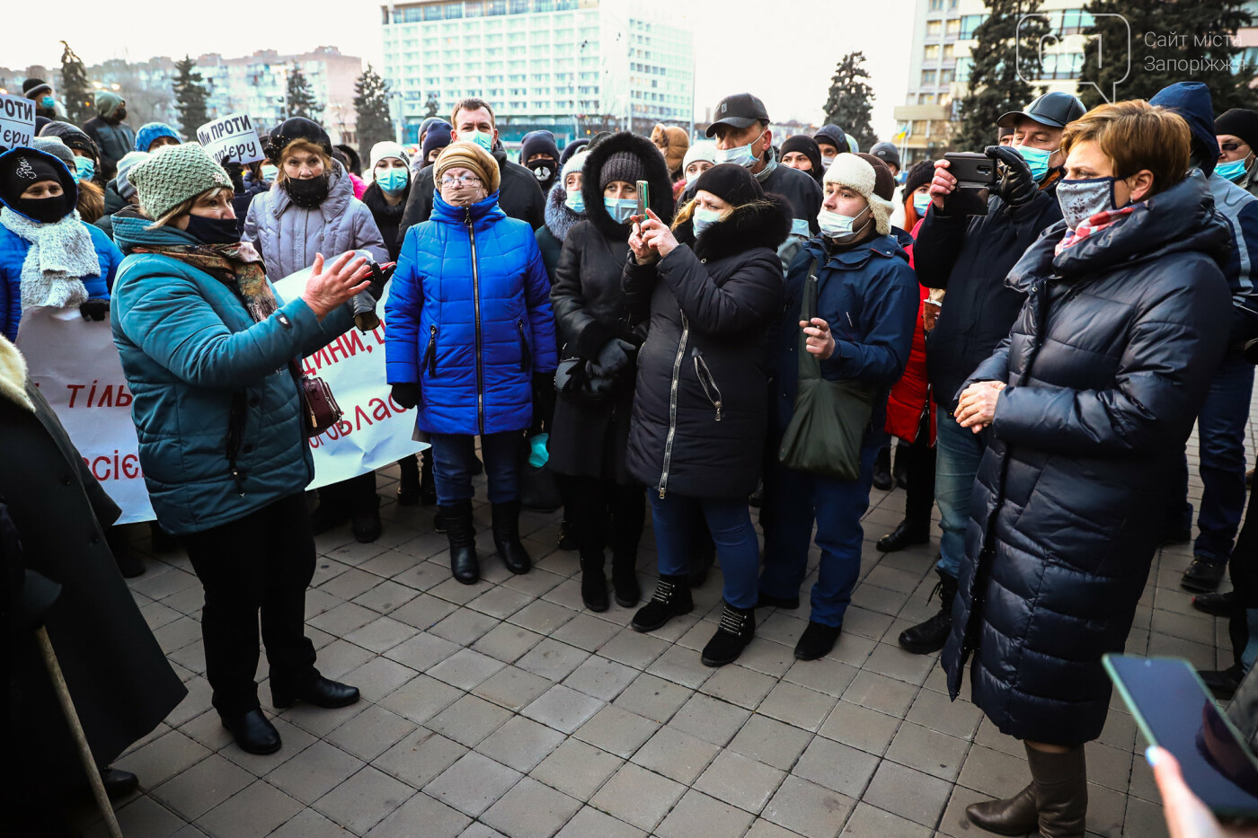 Около сотни противников строительства каолинового карьера приехали в Запорожье под стены ОГА, - ФОТОРЕПОРТАЖ, фото-8
