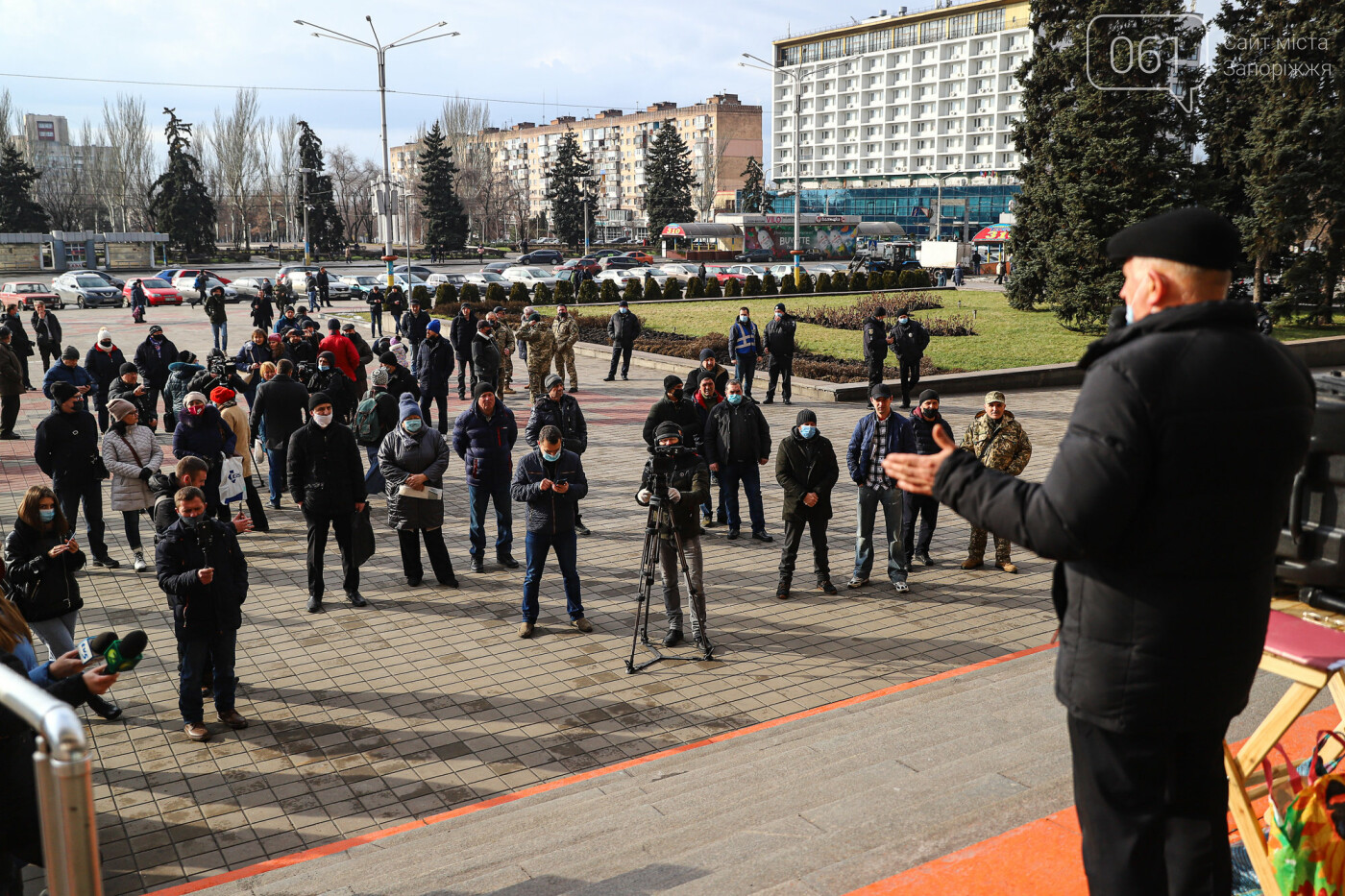 В Запорожье на “тарифный майдан” вышло несколько десятков горожан, - ФОТО, фото-2