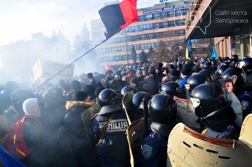 “Мы не сломались”: истории запорожцев переживших разгон Майдана в 2014 году , фото-30