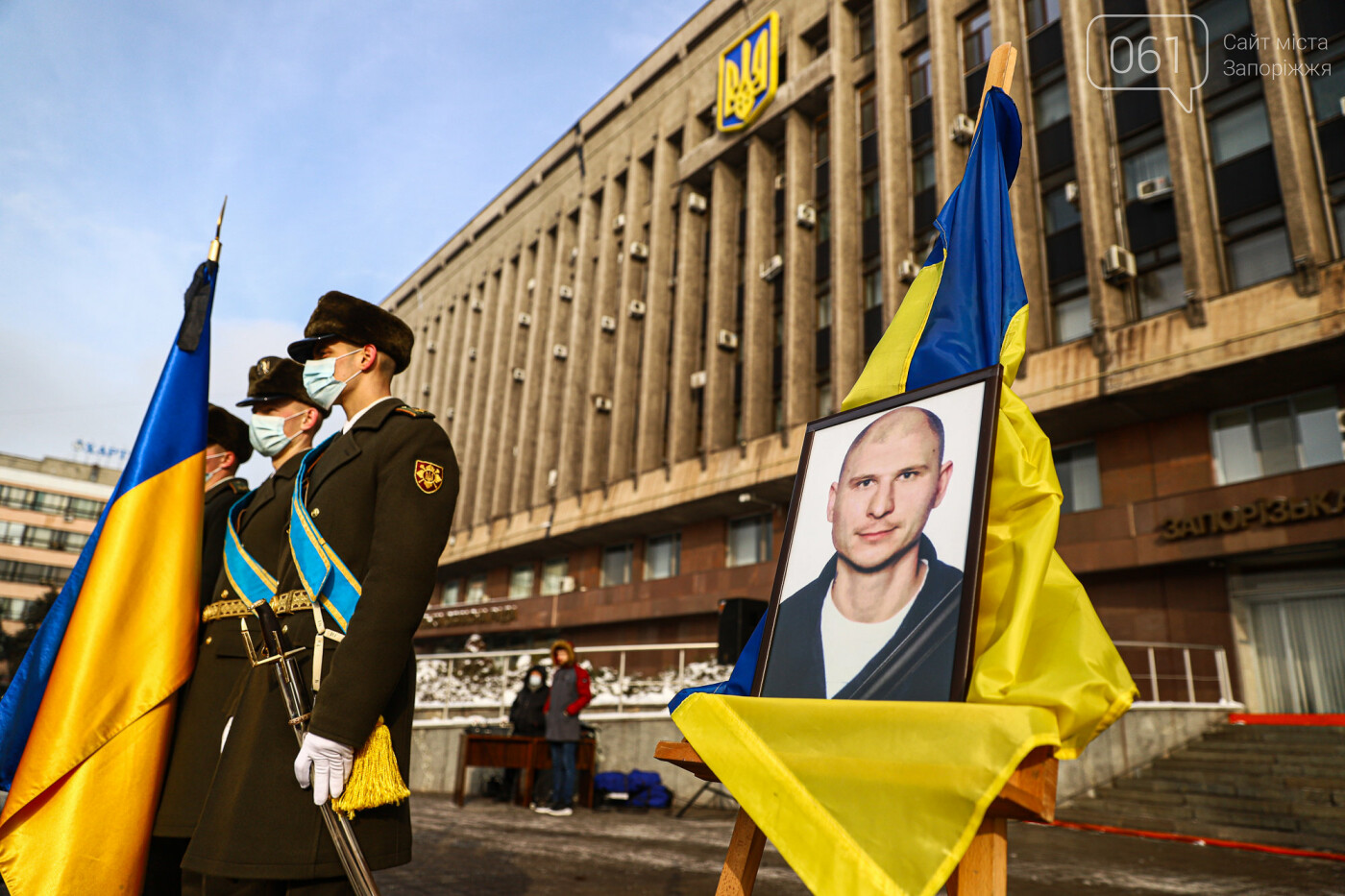 Рыбаки на замерзшем Днепре, "Захарий" в Запорожье, "каолиновая война" и скандал вокруг "Мотор Сичи": январь в фотографиях, фото-63