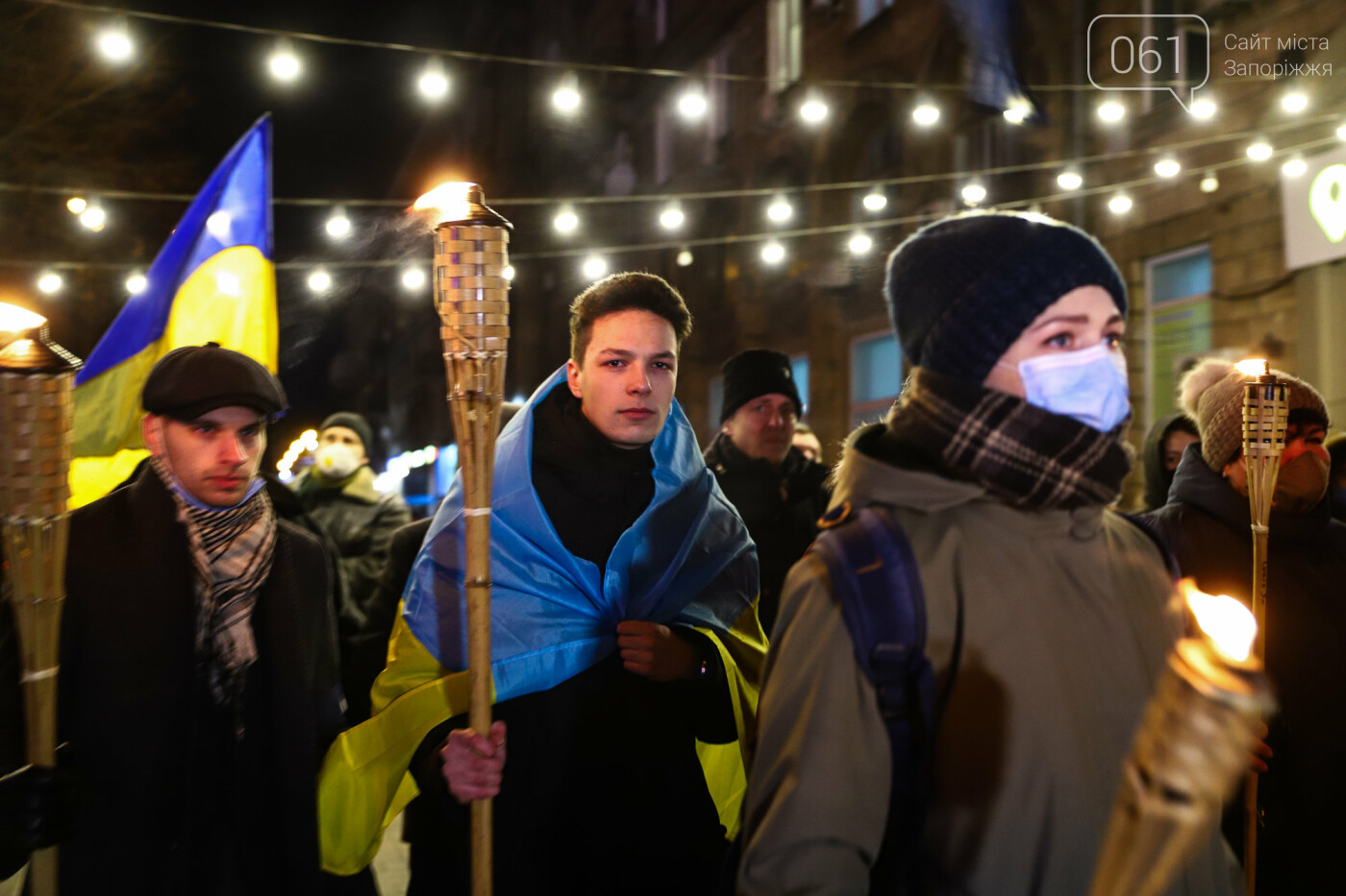 Рыбаки на замерзшем Днепре, "Захарий" в Запорожье, "каолиновая война" и скандал вокруг "Мотор Сичи": январь в фотографиях, фото-168