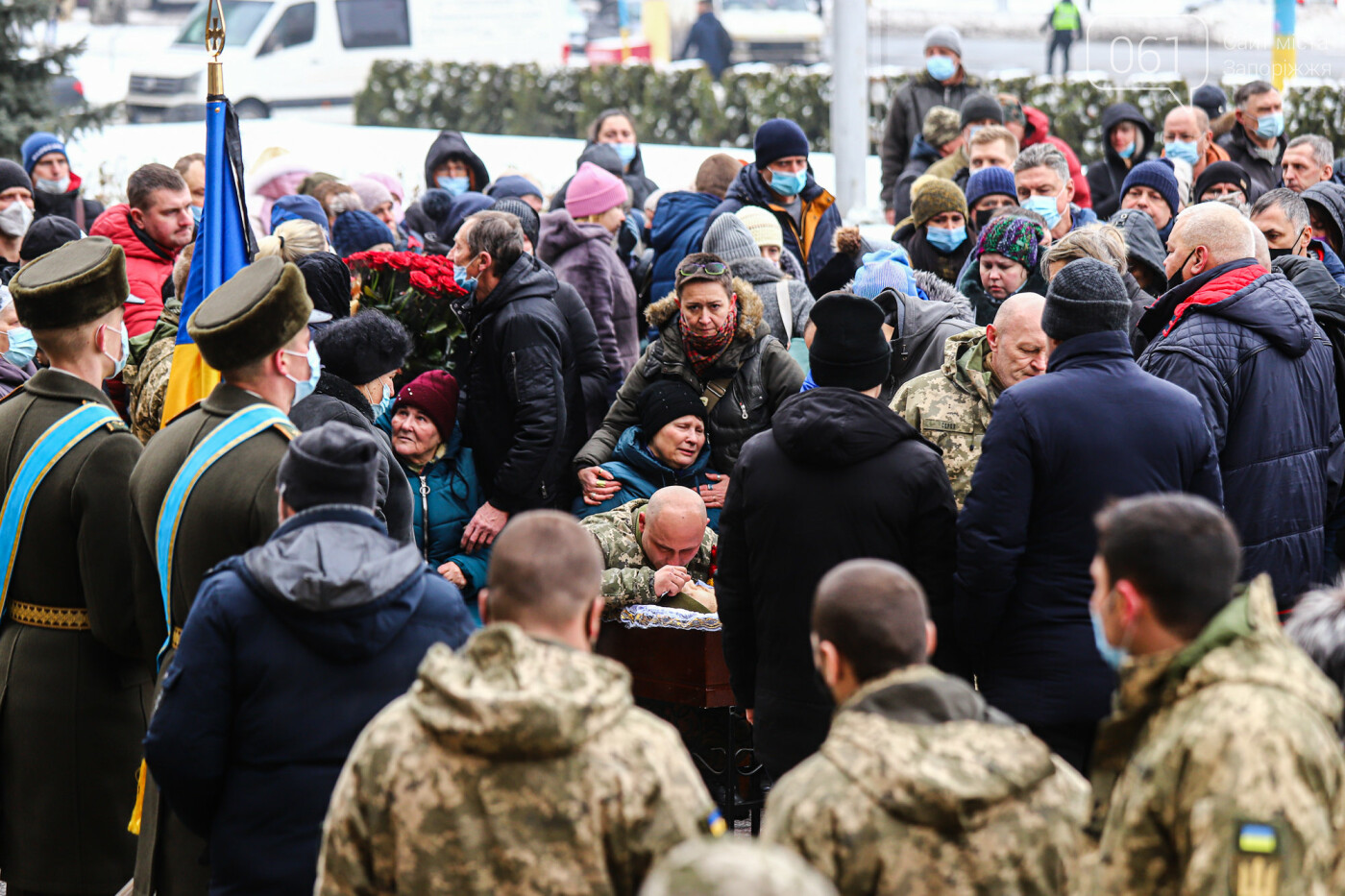 Рыбаки на замерзшем Днепре, "Захарий" в Запорожье, "каолиновая война" и скандал вокруг "Мотор Сичи": январь в фотографиях, фото-72