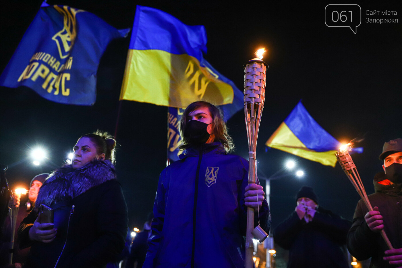 Рыбаки на замерзшем Днепре, "Захарий" в Запорожье, "каолиновая война" и скандал вокруг "Мотор Сичи": январь в фотографиях, фото-172