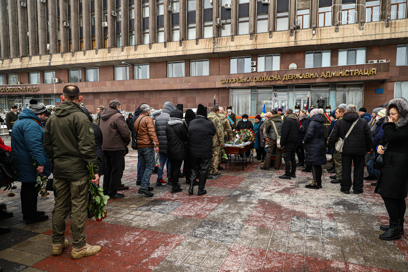 Рыбаки на замерзшем Днепре, "Захарий" в Запорожье, "каолиновая война" и скандал вокруг "Мотор Сичи": январь в фотографиях, фото-74