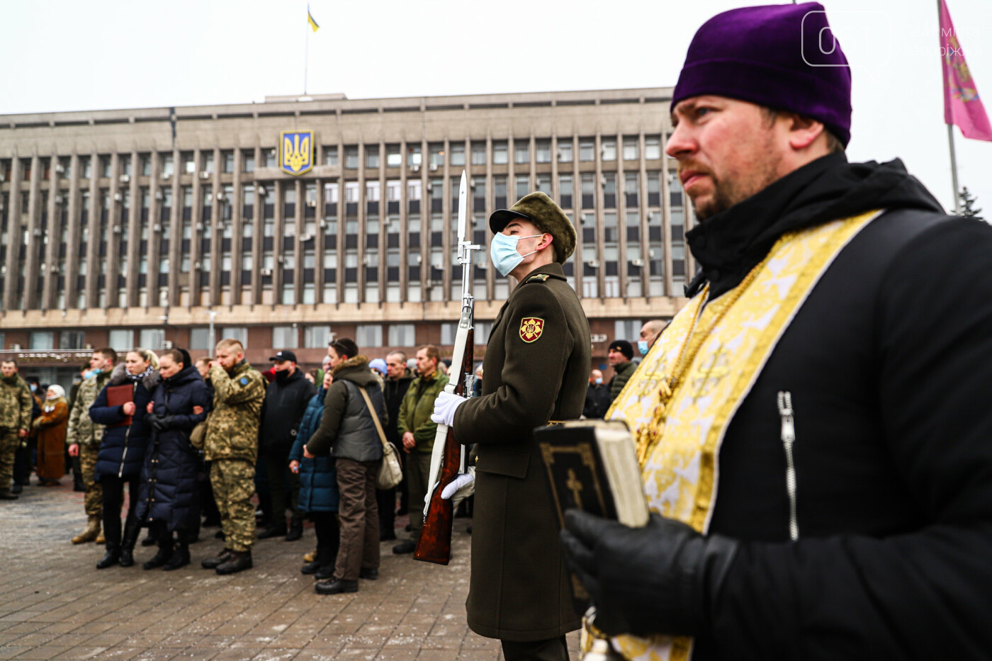 Рыбаки на замерзшем Днепре, "Захарий" в Запорожье, "каолиновая война" и скандал вокруг "Мотор Сичи": январь в фотографиях, фото-80