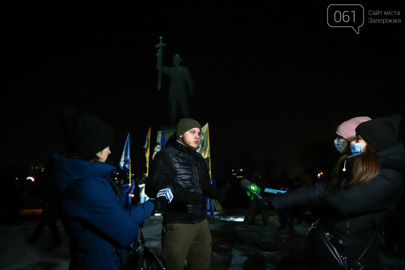 Бои за Широкино: в Запорожье зажгли факела в память о погибших бойцах, - ФОТОРЕПОРТАЖ , фото-2