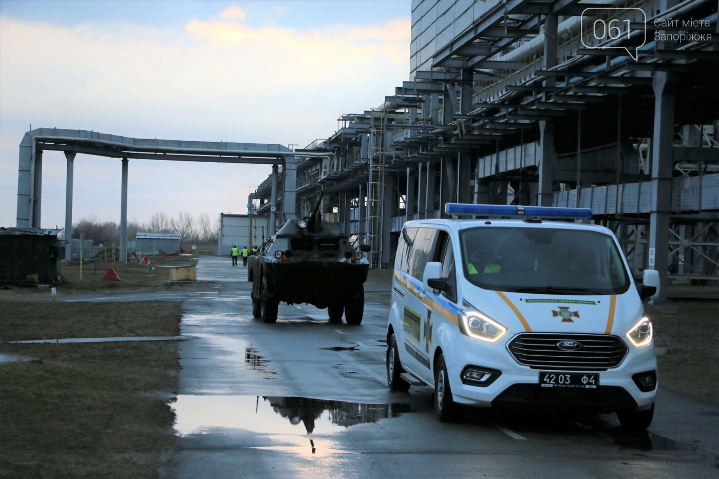 На территории ЗАЭС прошли учения нацгвардейцев с использованием лазерной системы имитации поражения, - ФОТО, фото-1
