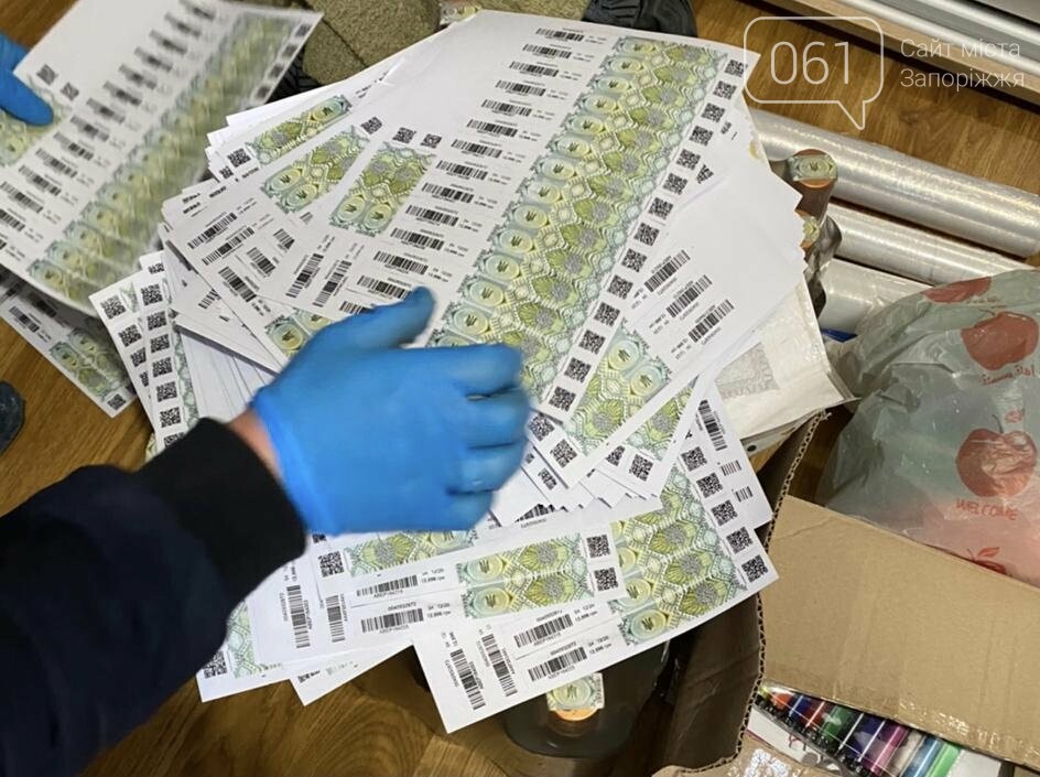 В Запорожской области обнаружили два подпольных цеха с фальсифицированным алкоголем, фото-2