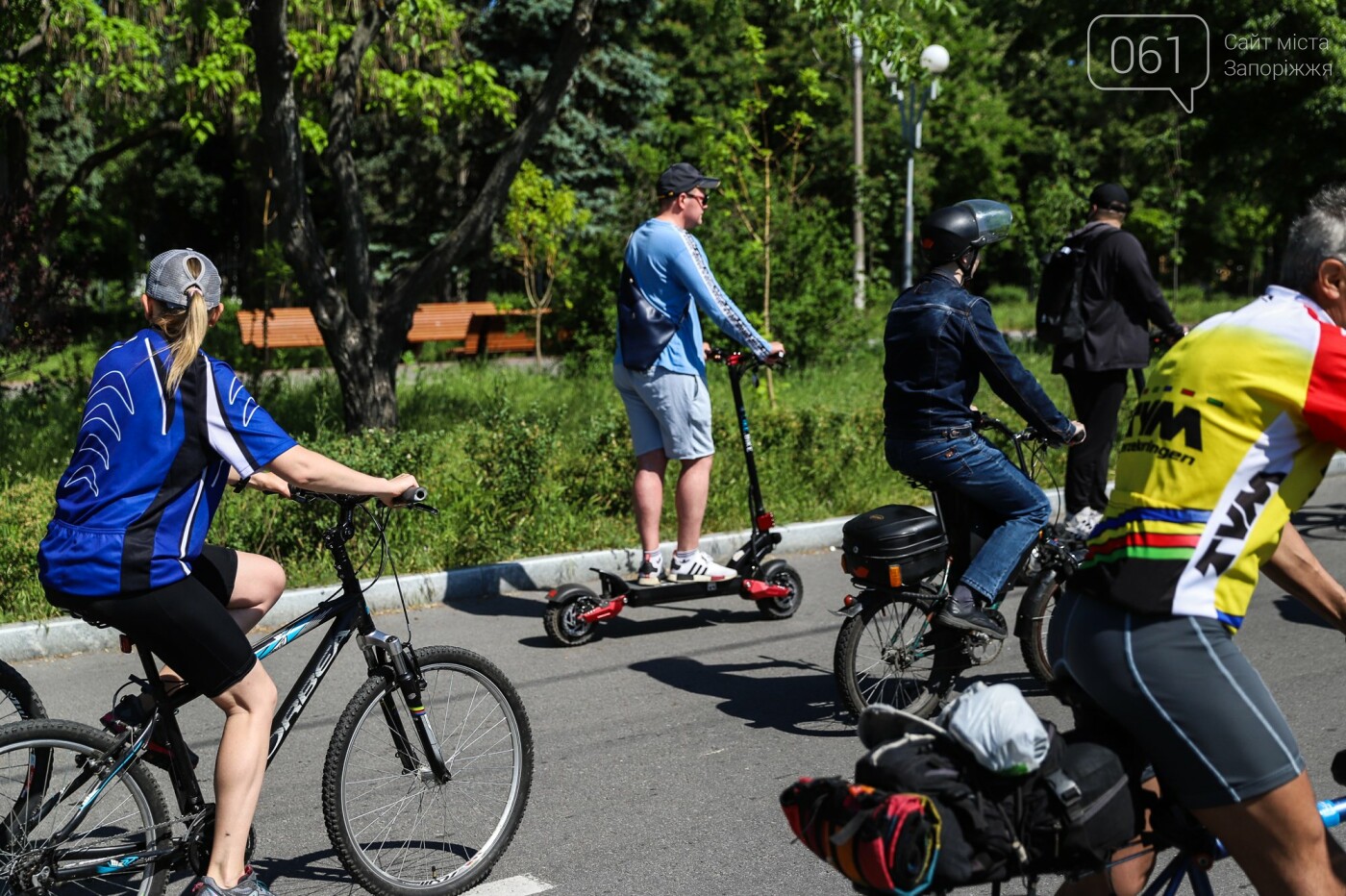 В Запорожье Велодень собрал тысячи участников: как это было, - ФОТОРЕПОРТАЖ, фото-45