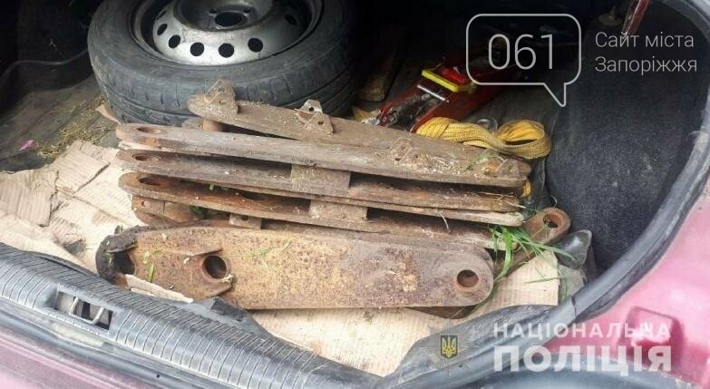 В Запорожье задержали мужчину, который разбирал на лом вагоны подвижного состава, фото-1