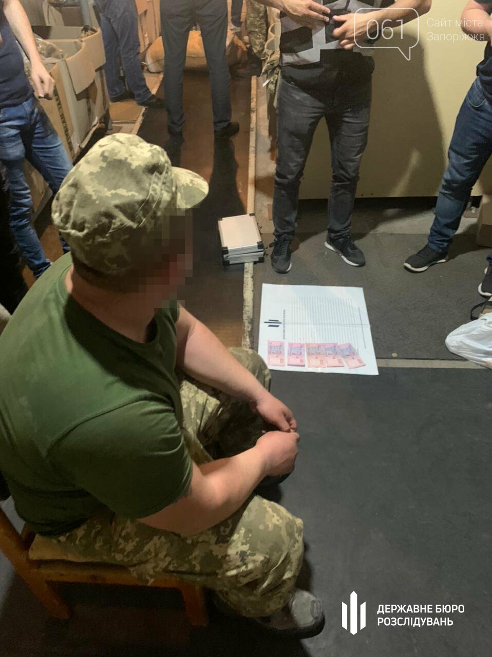 наказание военнослужащих. военный в наручниках. кража военного имущества статья. склад гсм в армии. военное имущество с хранения.