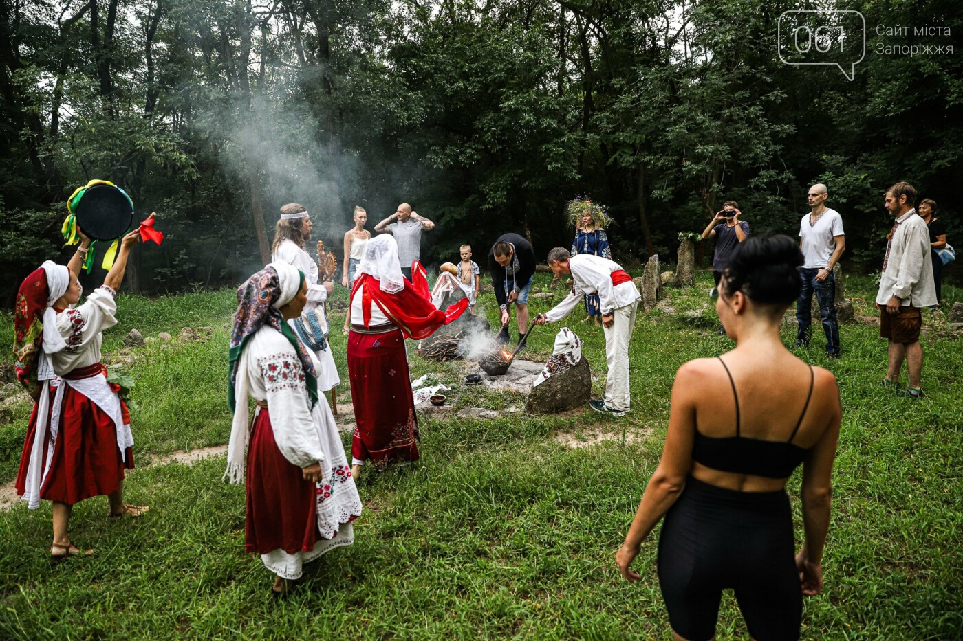 Огонь и дубовые венки: как на Хортице отметили праздник Перуна, - ФОТОРЕПОРТАЖ, фото-24