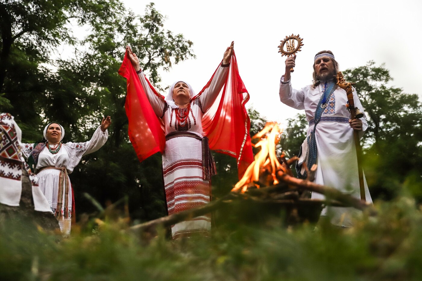 Огонь и дубовые венки: как на Хортице отметили праздник Перуна, - ФОТОРЕПОРТАЖ, фото-26