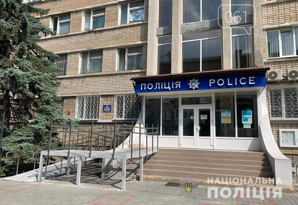 В Бердянске выпивший мужчина “заминировал” райотдел полиции - ему грозит 6 лет тюрьмы