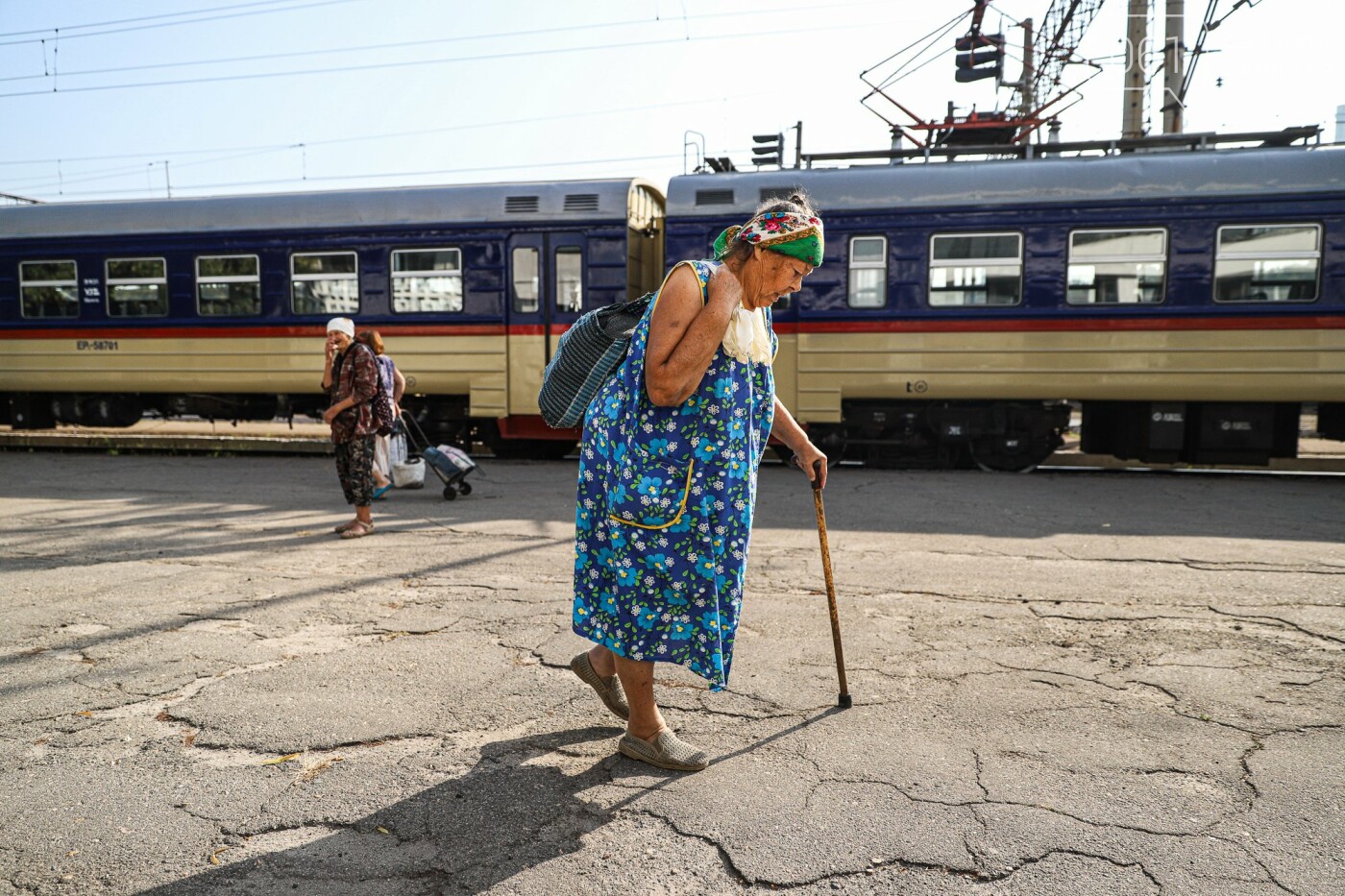 Из Запорожья запустили отремонтированную электричку на Никополь: в первый рейс она отправилась почти без пассажиров, - ФОТОРЕПОРТАЖ , фото-22