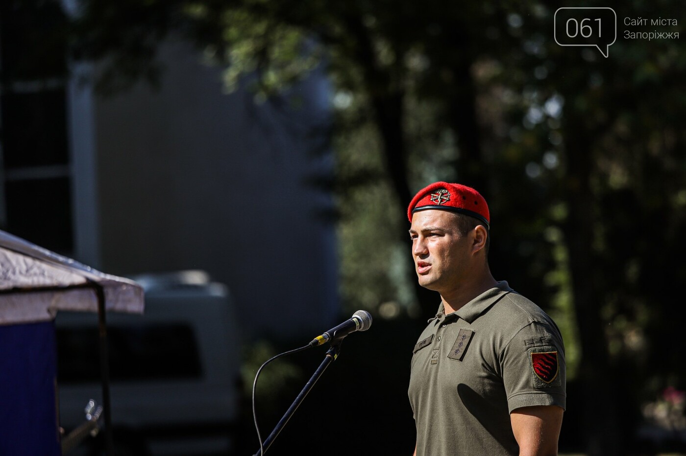 «Мы помним, мы отомстим»: в Запорожье на Аллее защитников почтили память погибших бойцов, - ФОТОРЕПОРТАЖ, фото-4