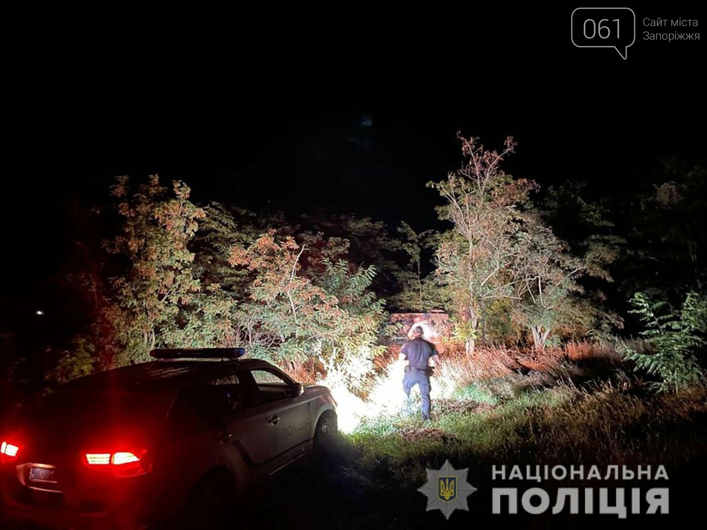 berd3 612e35b95670e - В Бердянске пьяный водитель "Тойоты" пытался скрыться от патрульных через поле, но врезался в дерево