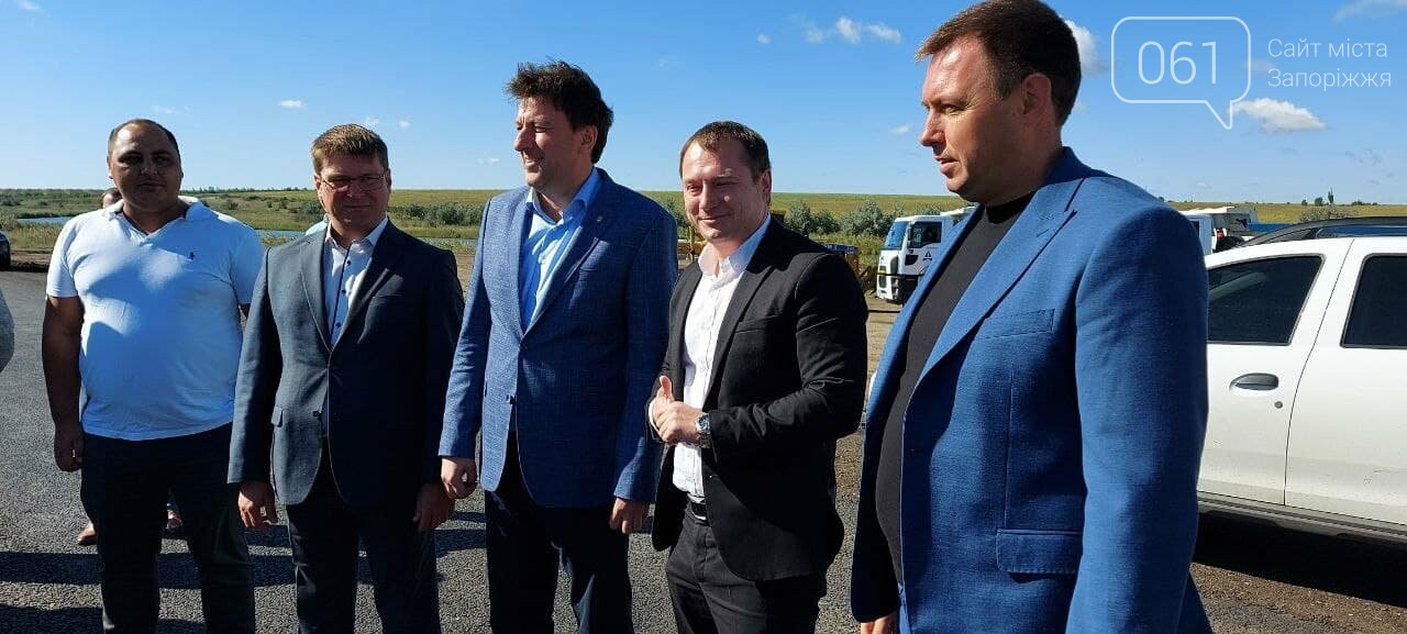 В Укравтодоре обещают полностью достроить запорожские мосты в 2022 году, фото-1