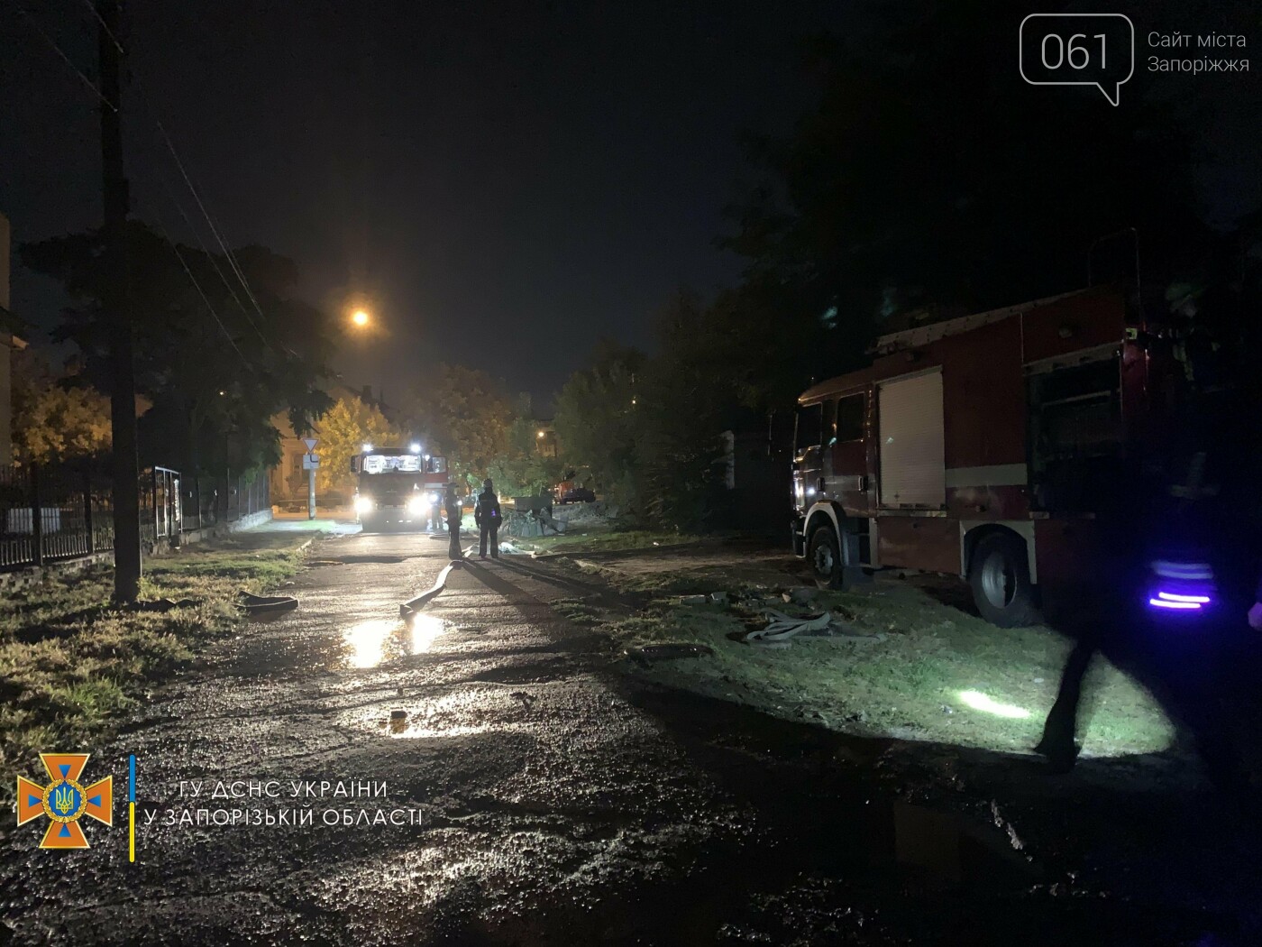 V Zaporozhe 22 Spasatelya Tushili Zagorevsheesya Zdanie V Starom Gorode Foto Novosti