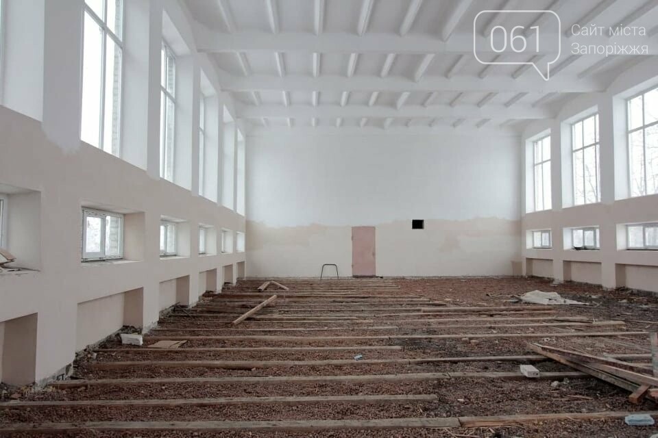 В Запорожье семь лет ремонтируют школу, пострадавшую после пожара