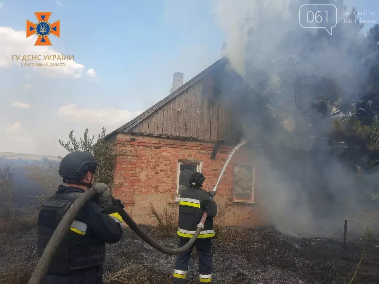 В Запорізькій області через ворожі обстріли виникли 4 пожежі