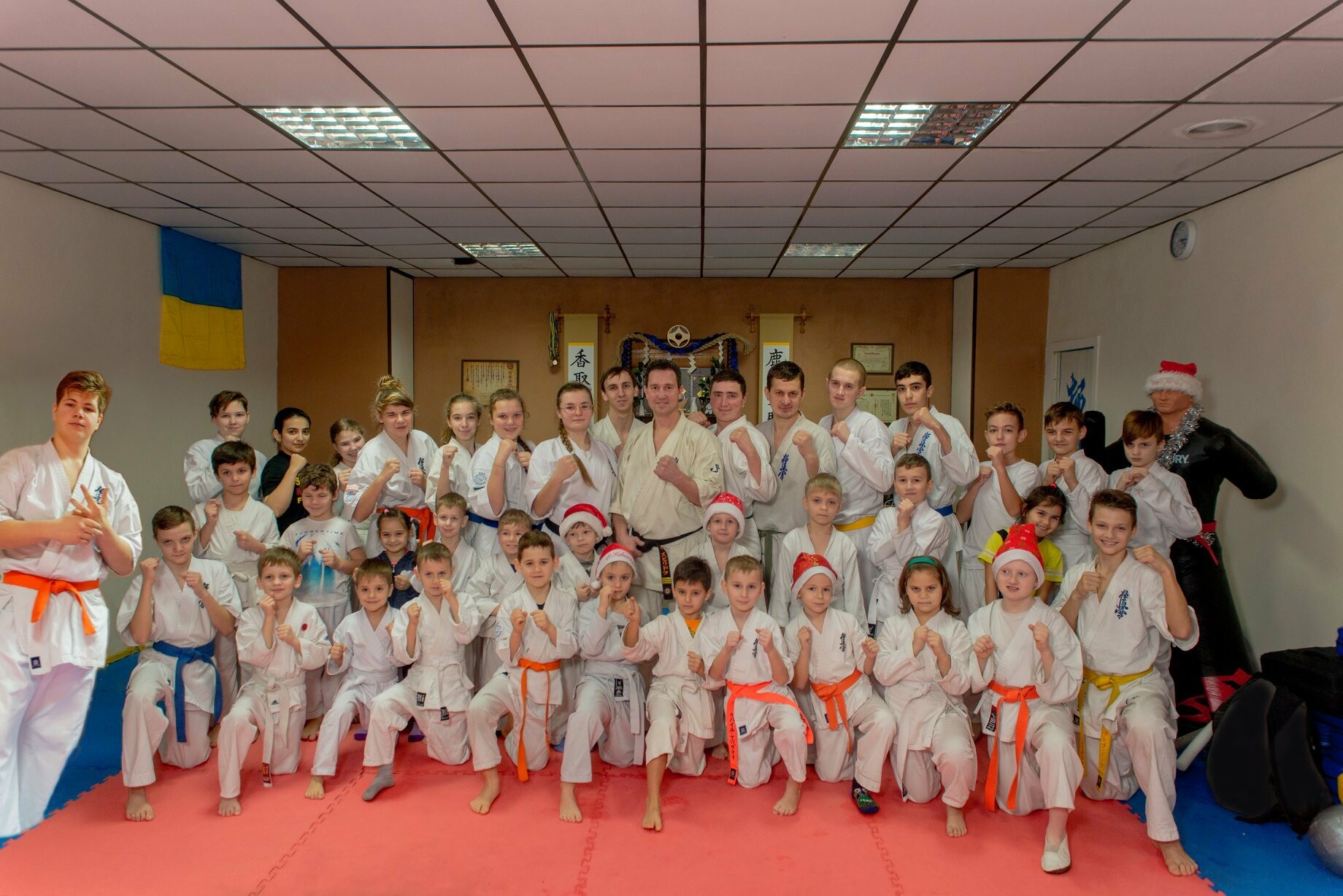 Спортивный Клуб Борисфен проводит круглогодичный набор детей и взрослых для занятий Киокушин каратэ в Запорожье, фото-13