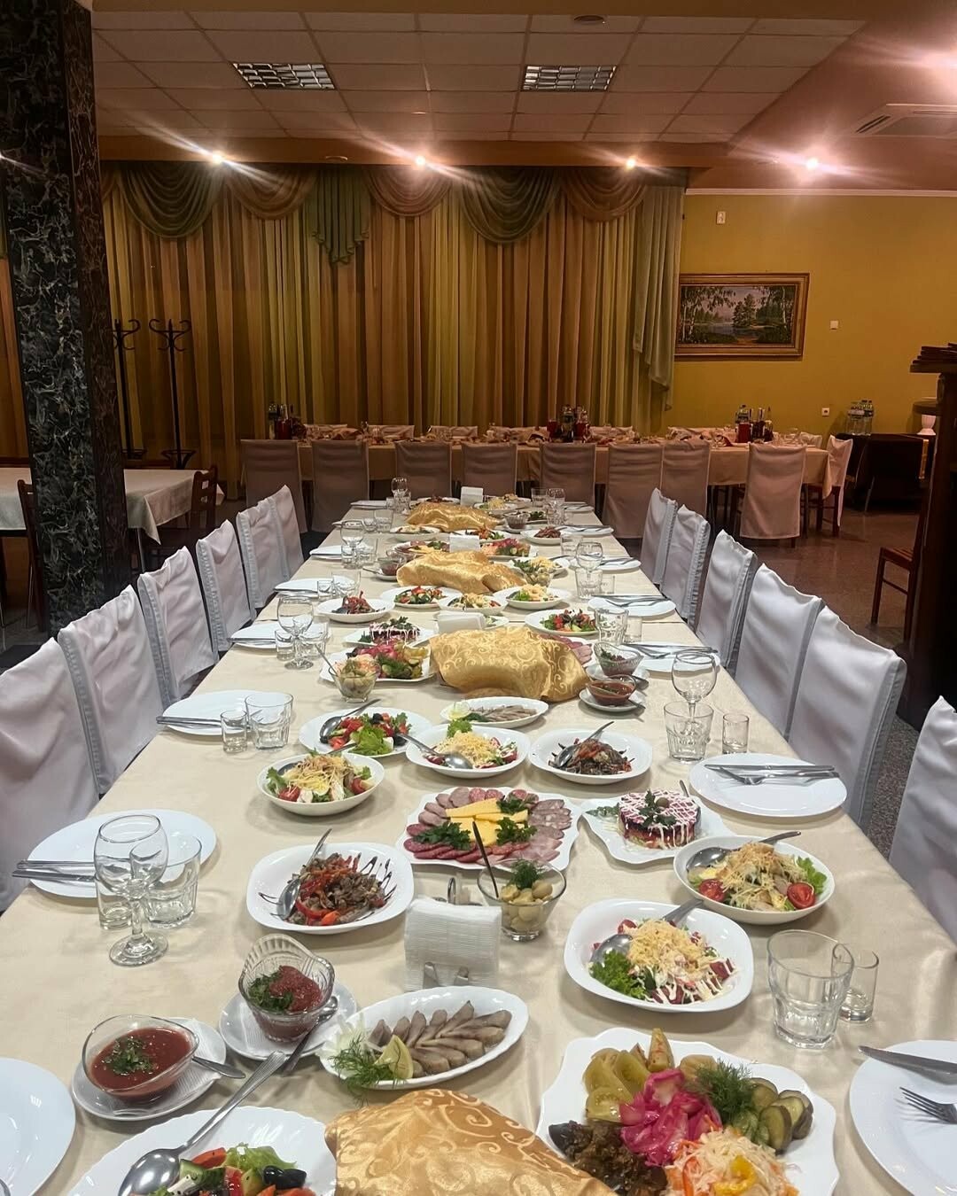 Ануш - ресторан в Запоріжжі кавказької та української кухні, який працює вже повних 15 років. Бронюй та замовляй: банкети, весілля, день н..., фото-8