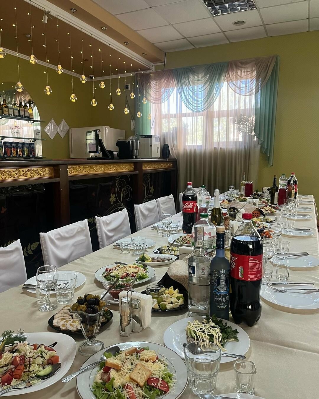 Ануш - ресторан в Запоріжжі кавказької та української кухні, який працює вже повних 15 років. Бронюй та замовляй: банкети, весілля, день н..., фото-15
