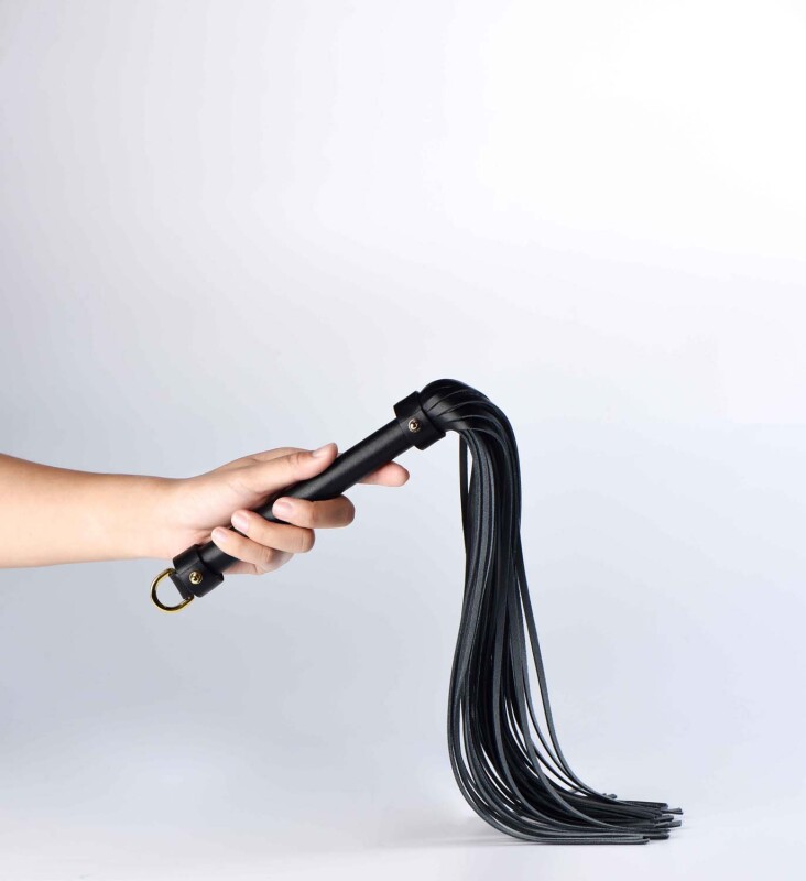 Флоггер (батіг) італійська шкіра UPKO Leather Flogger з позолотою, чорний - Зображення 5