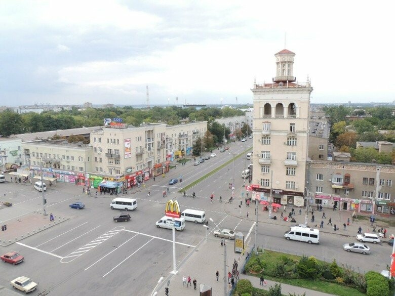 Запорожье киев км