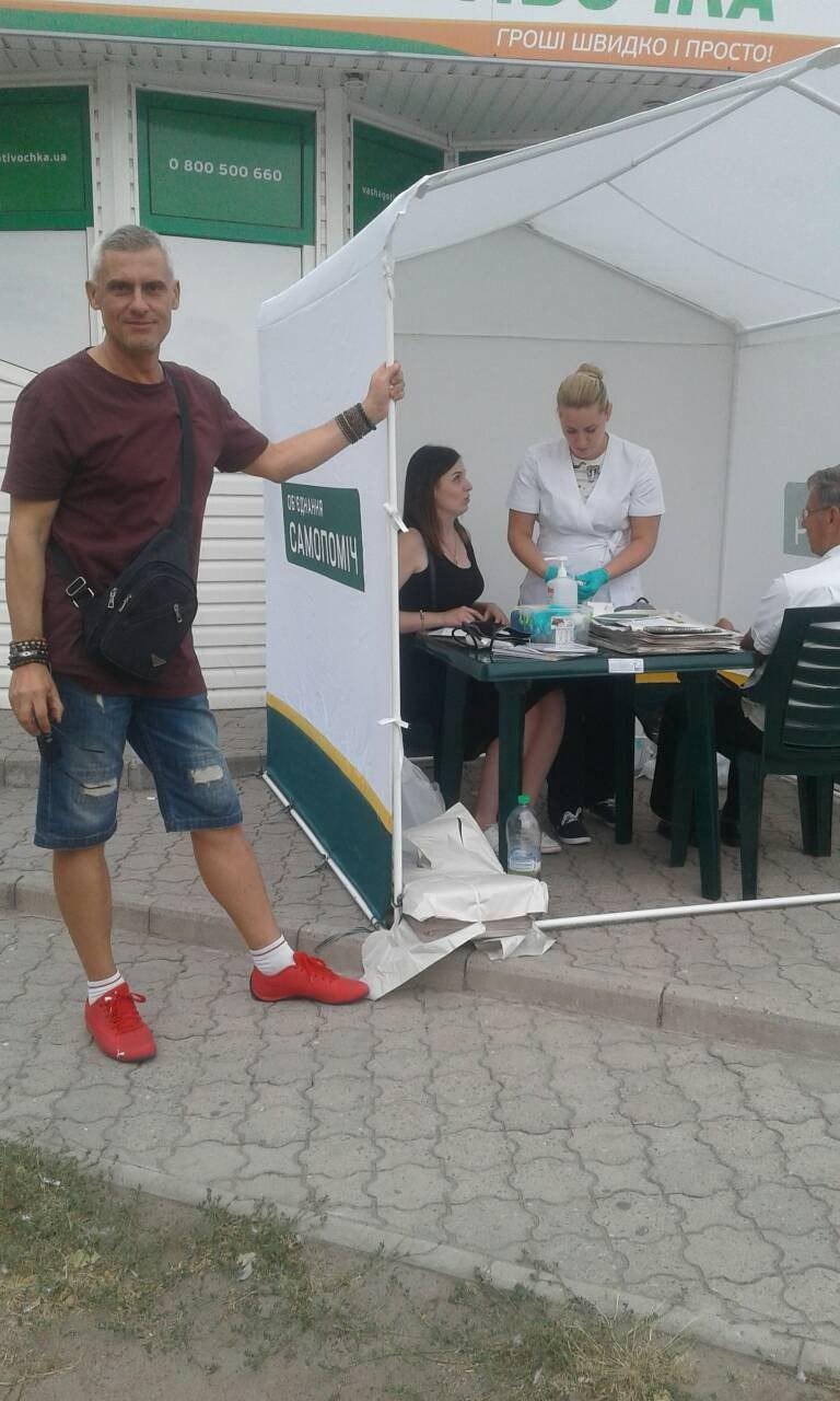 Депутаты проверили кровь на сахар и приглашают запорожцев, фото-1 Депутаты проверили кровь на сахар и приглашают запорожцев, фото-1