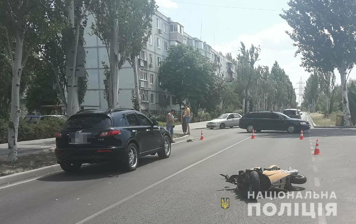 В Энергодаре водитель «Инфинити» поехал на красный и устрои..., фото-2 В Энергодаре водитель «Инфинити» поехал на красный и устроил смертельное ДТП, – ФОТО , фото-2