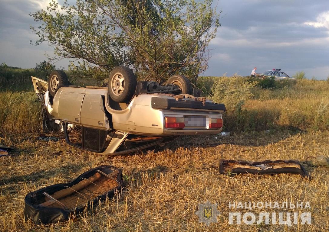 На запорожской трассе произошло смертельное ДТП: погиб води..., фото-1 На запорожской трассе произошло смертельное ДТП: погиб водитель, пассажир – в больнице, – ФОТО, фото-1