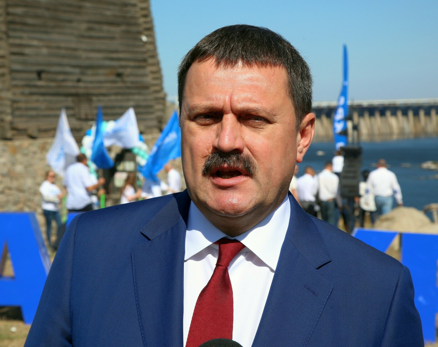 Пусть молодеет и расцветает мой родной Запорожский край: в..., фото-3 Пусть молодеет и расцветает мой родной Запорожский край: в Запорожье представили кандидатов в депутаты на местные выборы, фото-3