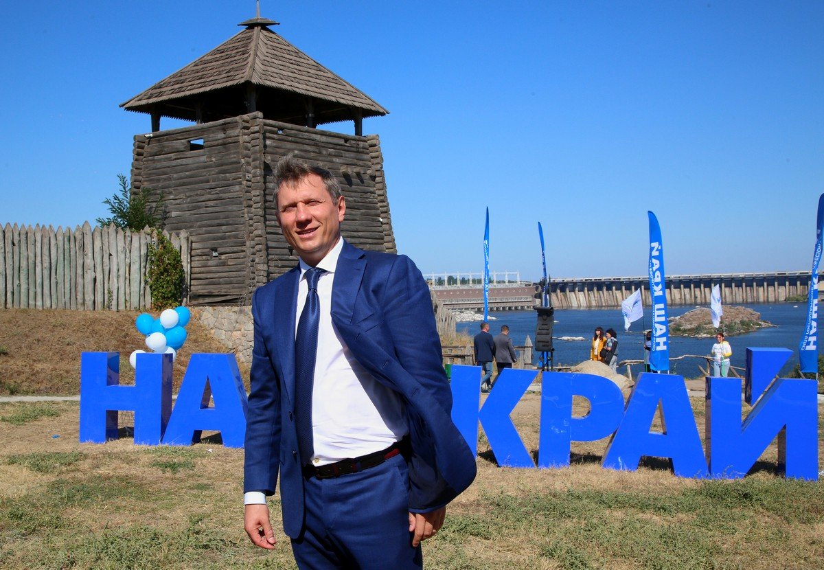 Пусть молодеет и расцветает мой родной Запорожский край: в..., фото-5 Пусть молодеет и расцветает мой родной Запорожский край: в Запорожье представили кандидатов в депутаты на местные выборы, фото-5