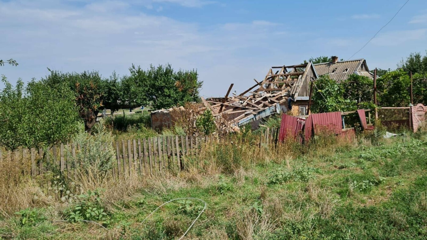 Ворог зруйнував село Малі Щербаки поблизу Запоріжжя, - ФОТО