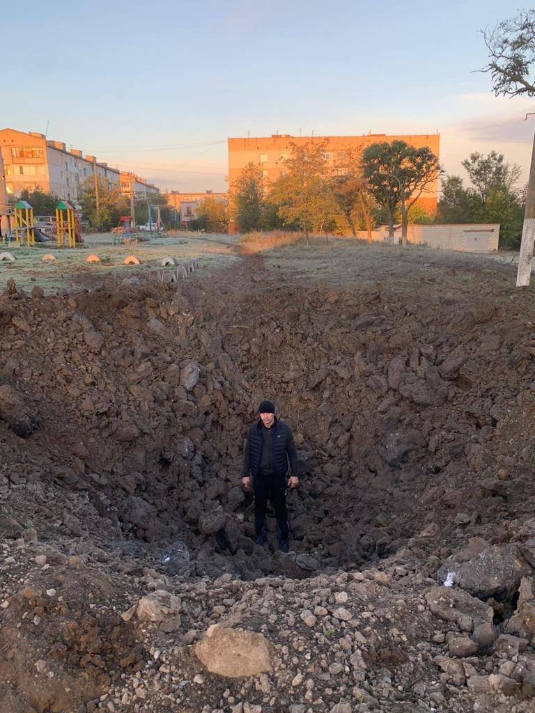 Ворожа армія випустила дві ракети по селу на Запоріжжі 