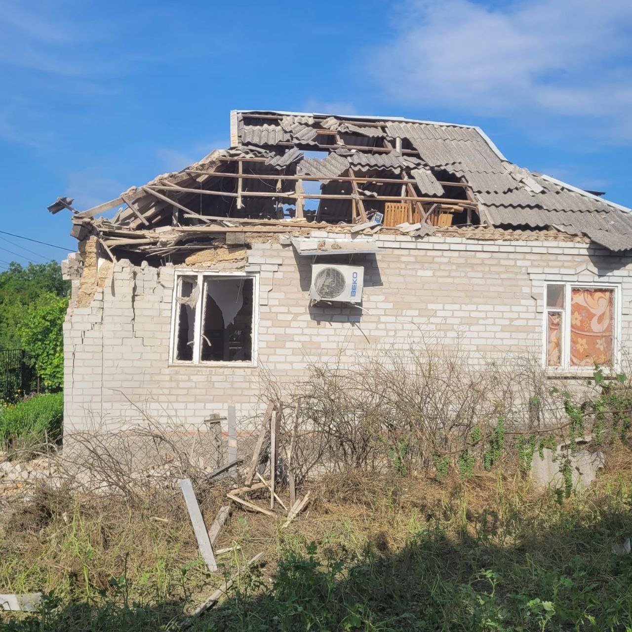 Ворог обстріляв 18 міст та сіл у Запорізькій області 