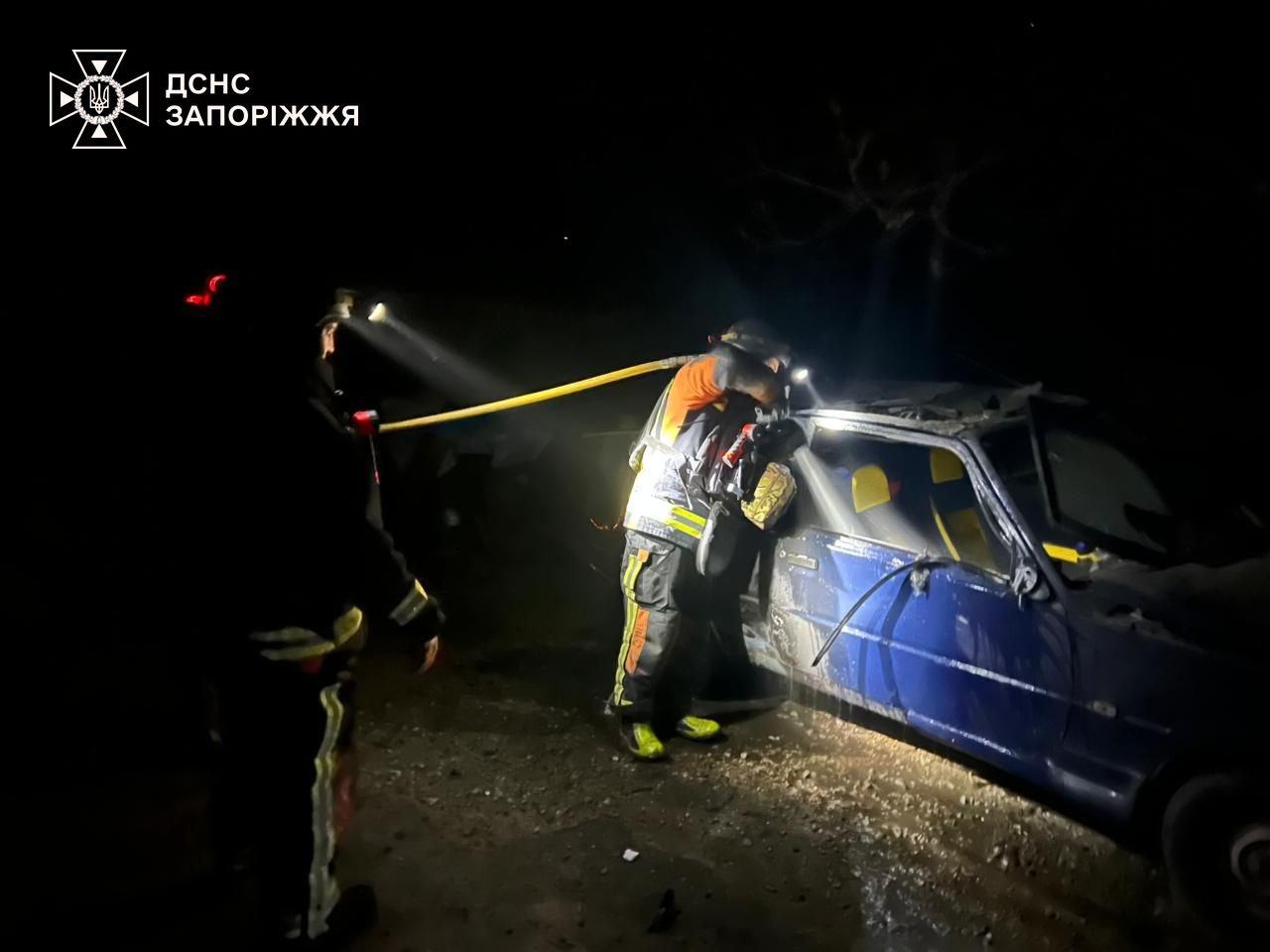 У Запорізькій області через обстріли зайнявся гараж і автівка, – ДСНС