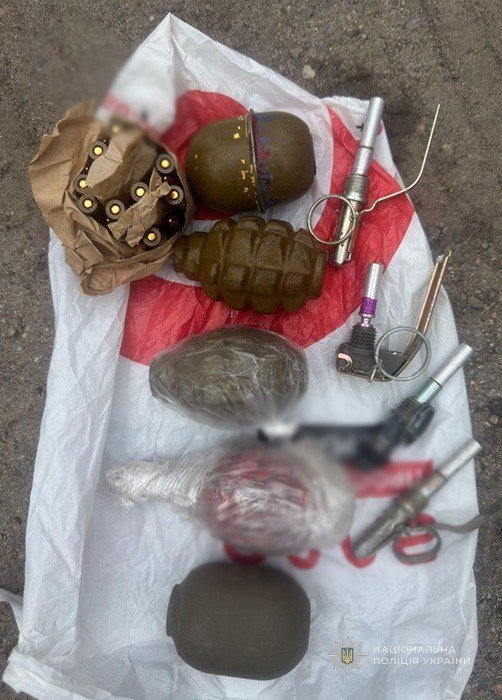 Мешканку Запоріжжя затримали за продаж восьми гранат