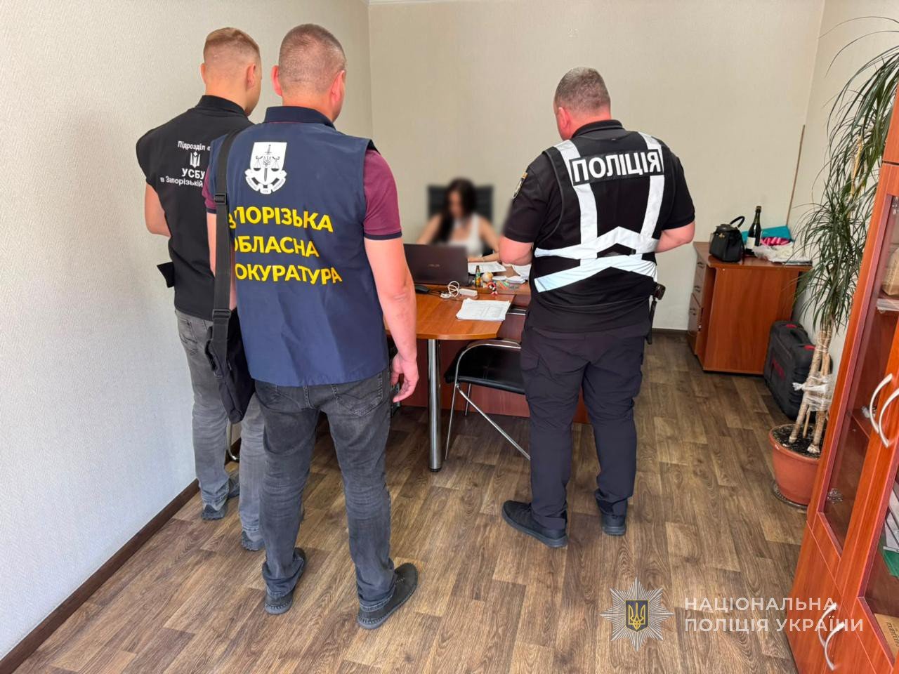 У Запоріжжі посадовця і підприємицю підозрюють у розкраданні 1,4 млн гривень на ремонті карет “швидкої”